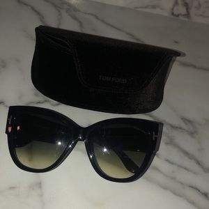 Tom Ford Anouska Sunglasses
